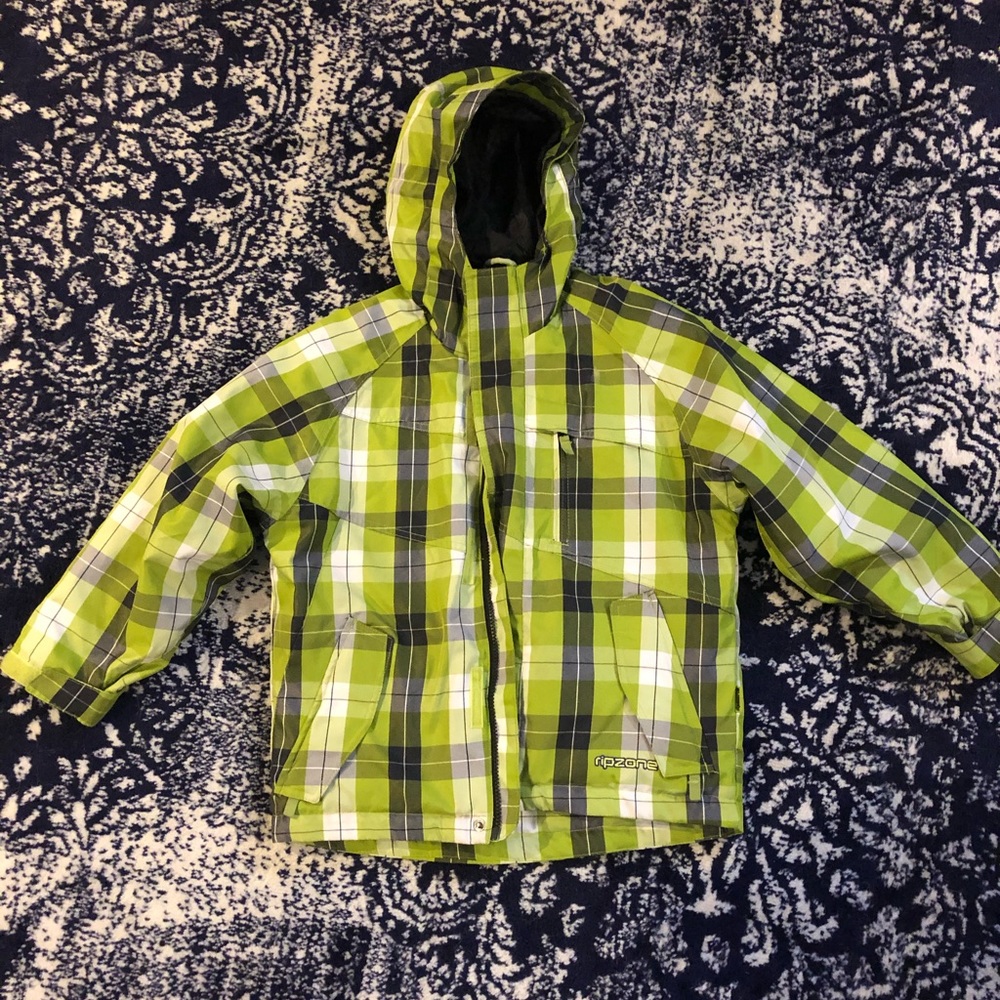 Rip zone Boys youth small ski/snowboard jacket